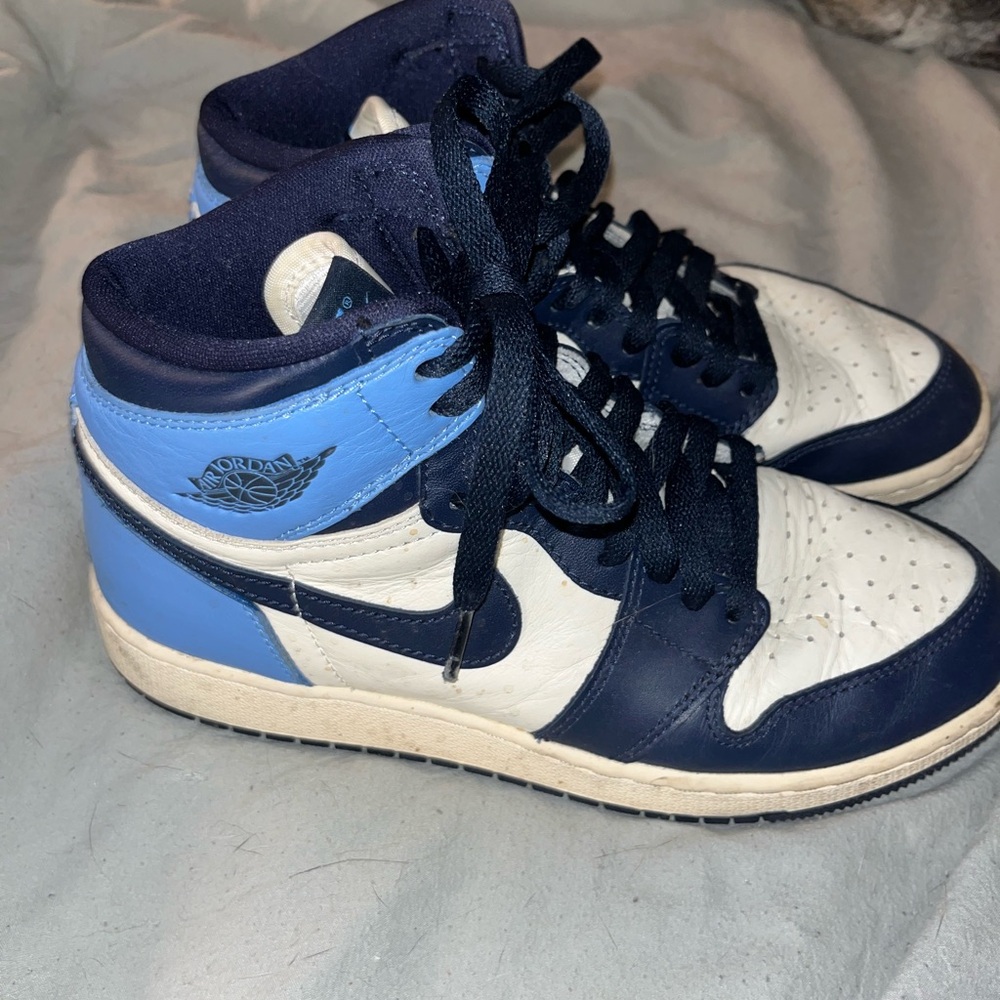 Jordan 1 Retro High Obsidian